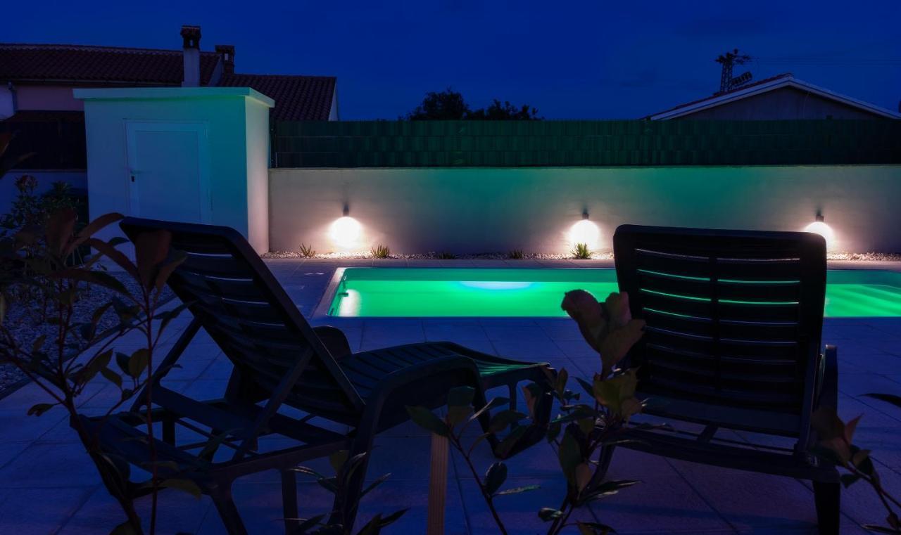 Holiday Home Volta Rakalj Buitenkant foto
